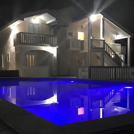 Apartments Vila Lazarevic Tivat Kültér fotó