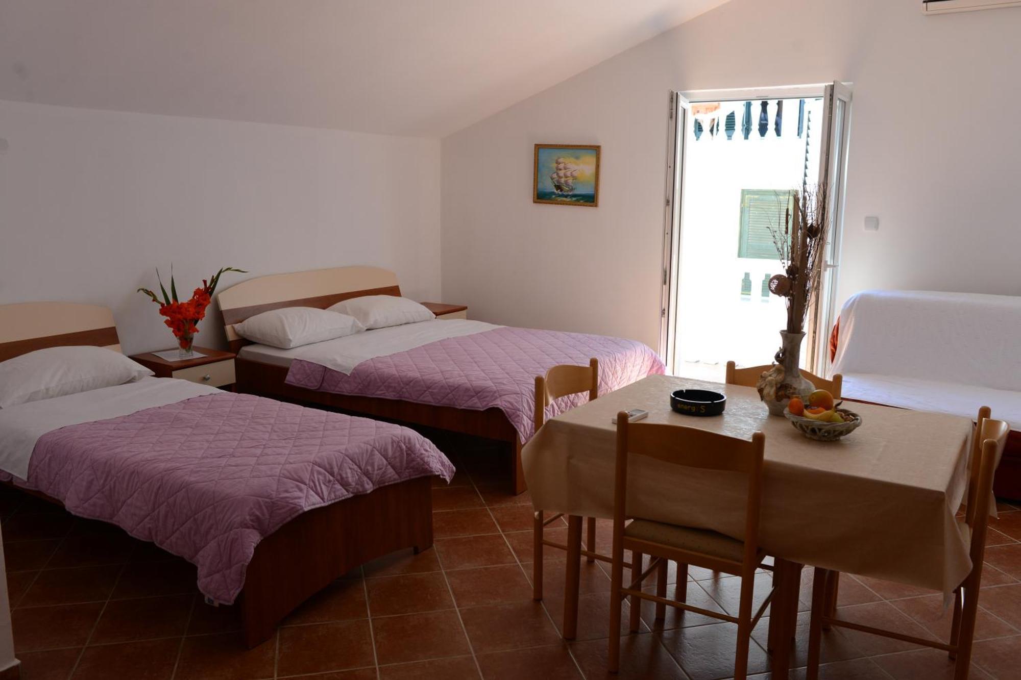 Apartments Vila Lazarevic Tivat Szoba fotó