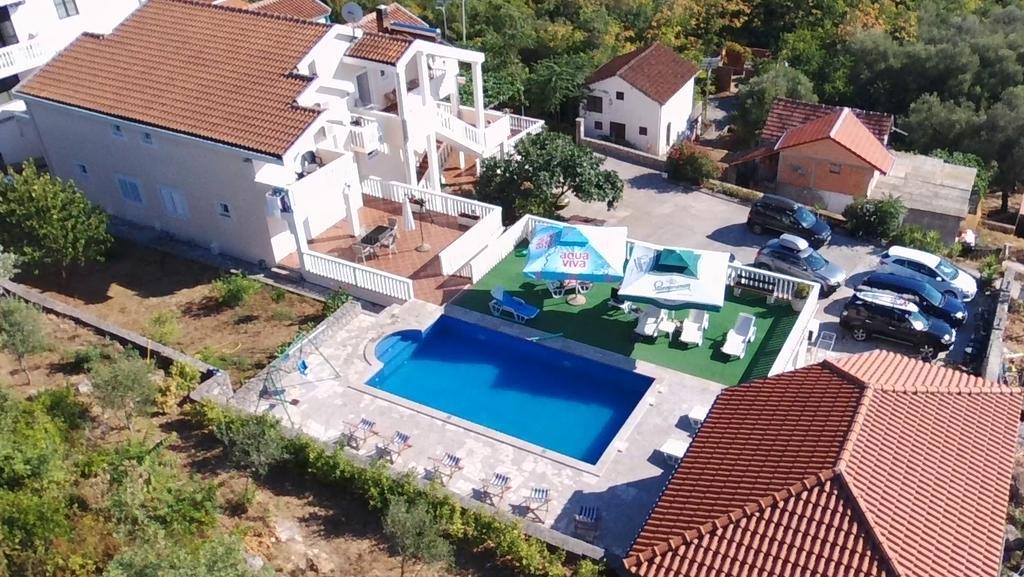 Apartments Vila Lazarevic Tivat Kültér fotó